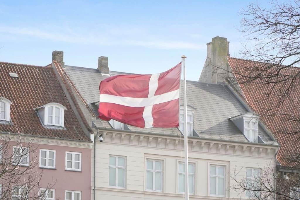 Charmerende Lejlighed Ved Nyhavn 3 Sal โคเปนเฮเกน ภายนอก รูปภาพ